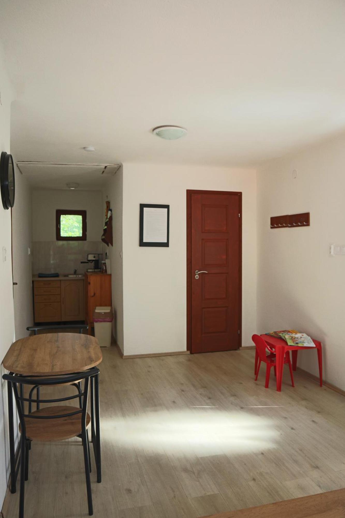 Madarles Vendeghaz Villa Abaliget Dış mekan fotoğraf